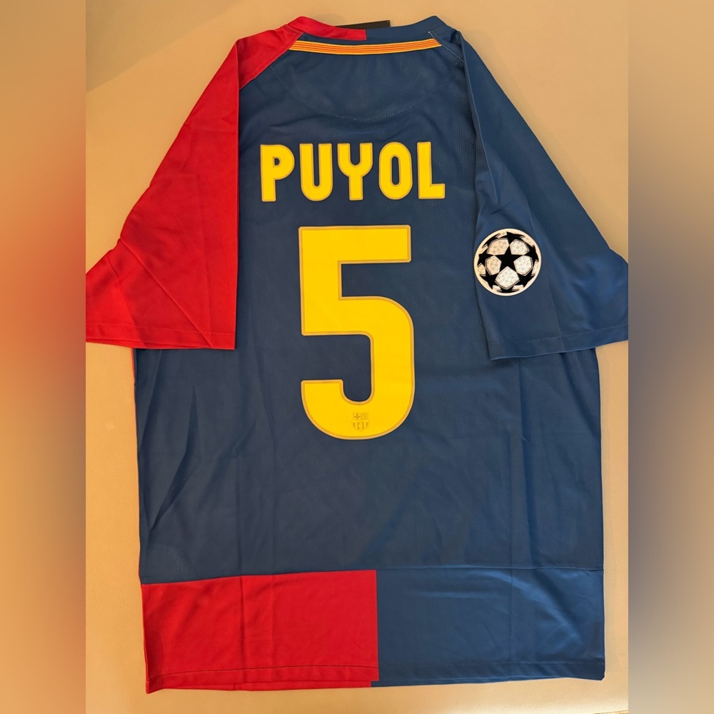 Puyol Barcelona retro jersey